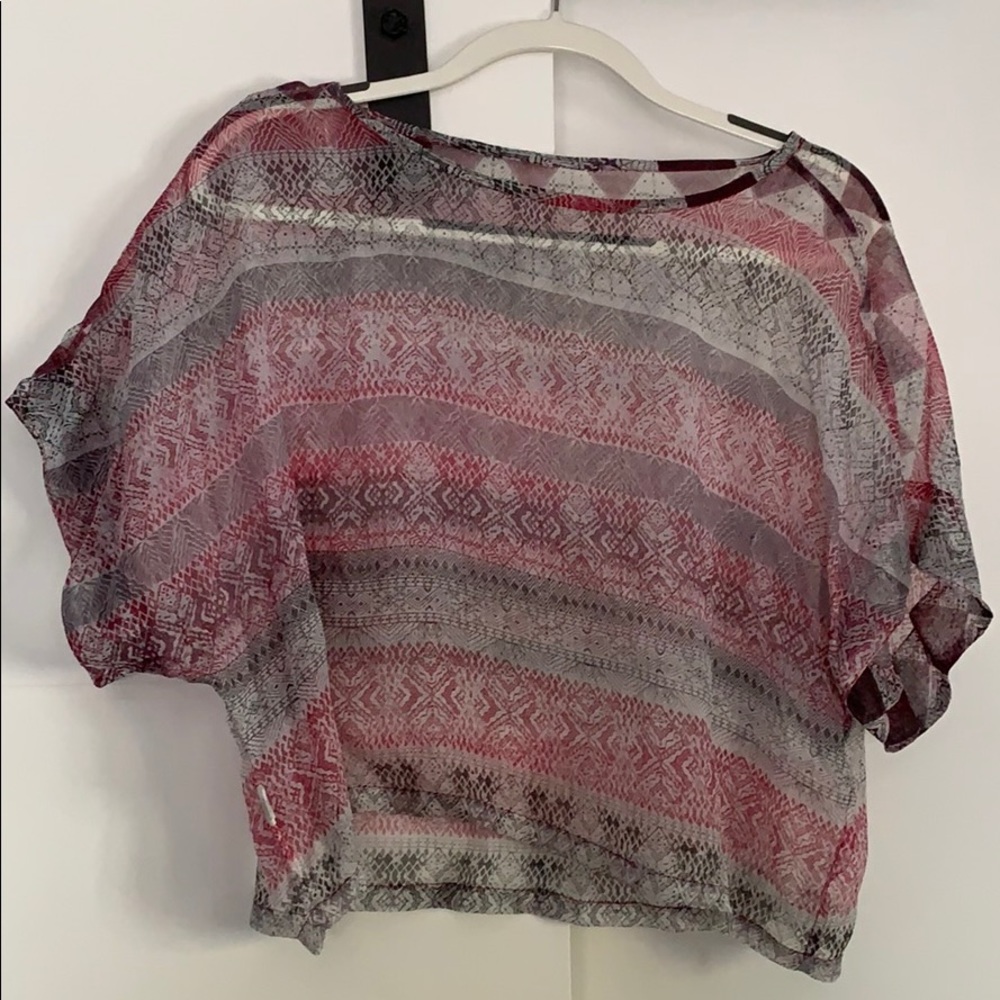 Element Sheer top